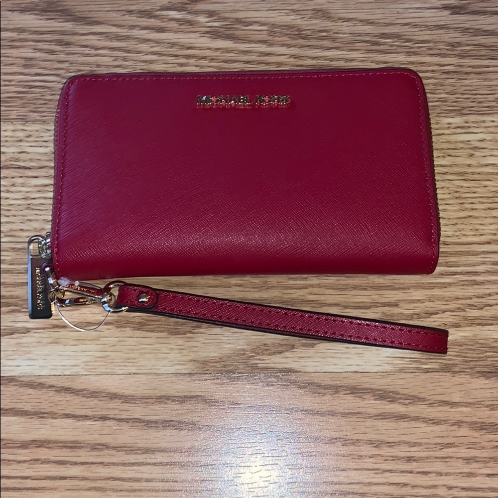 BRAND NEW MICHAEL KORS WRISTLET